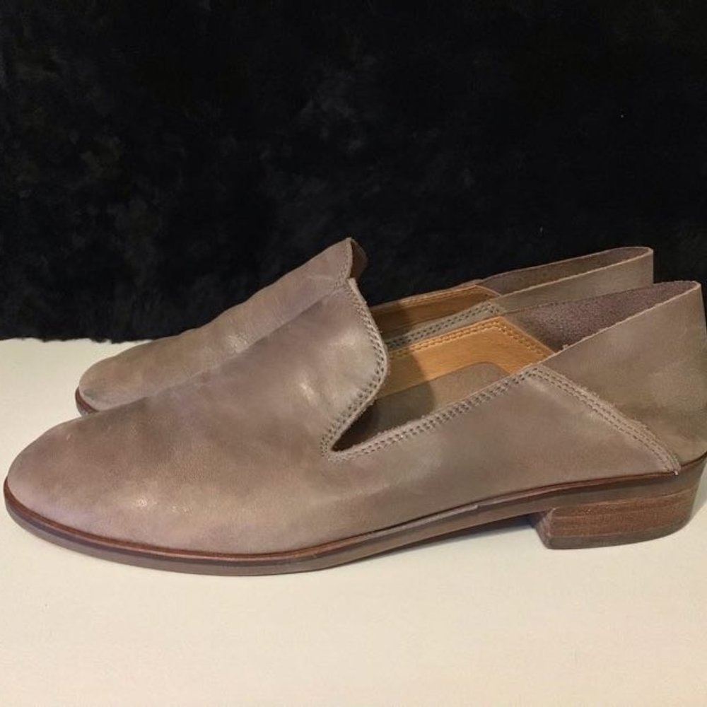 Lucky Brand Cahill leather flat